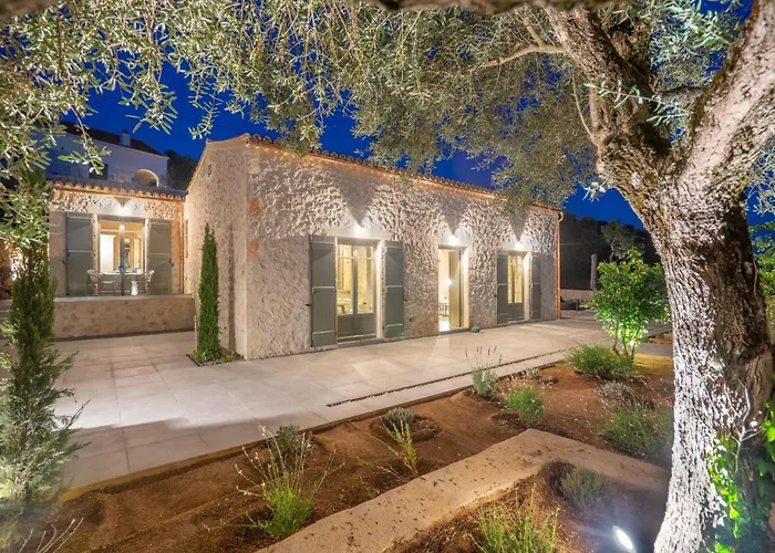 Villa Dafni By Vintage Travel Asos